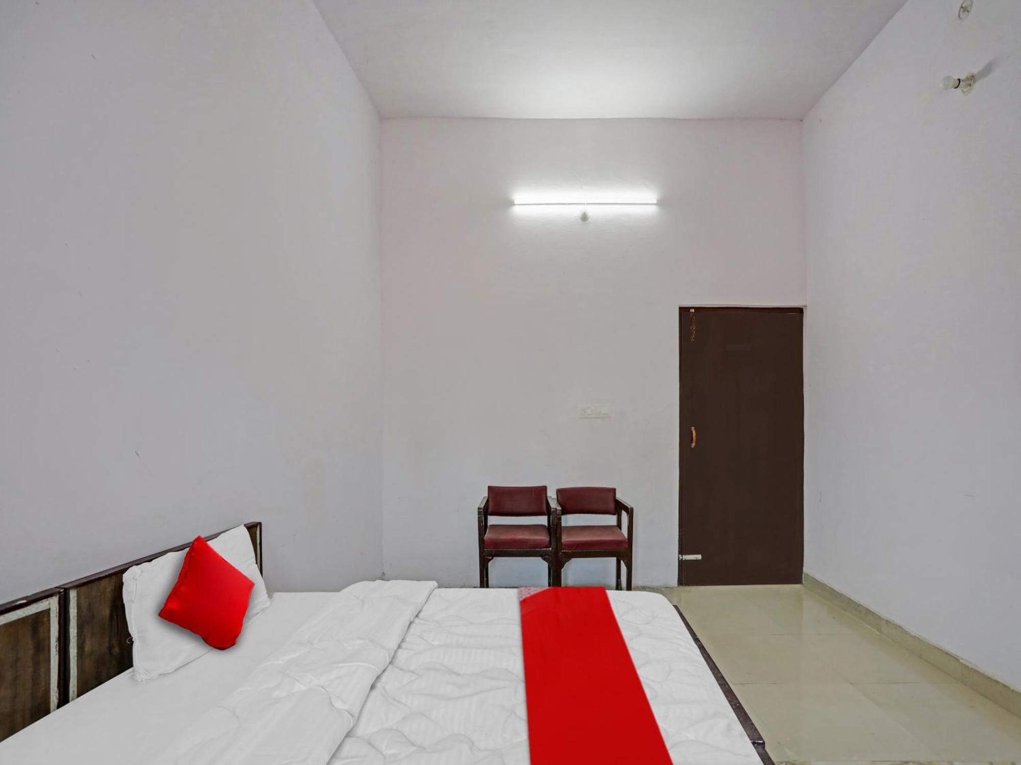 Super Hotel O Easy Stay Inn Лакхнау Экстерьер фото